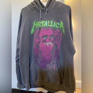Urban Outfitters Metallica sweatshirt